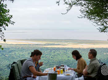Lake Manyara Serena Lodge: Brunch mit Ausblick