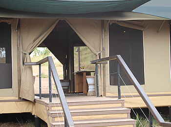 Lemala Kuria Hills: Eingang zur Lodge