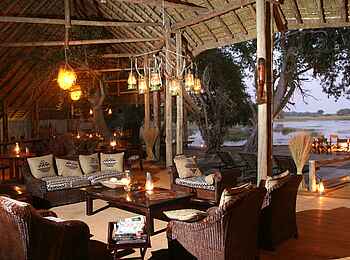 Pom Pom Camp: Lounge Pom Pom Camp: Lounge