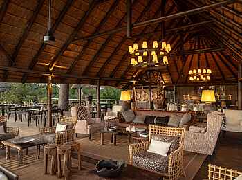 Sable Alley Camp: Lounge und Veranda