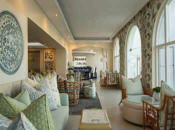 The Marine Hotel: Die Lounge und Bar The Marine Hotel: Die Lounge und Bar