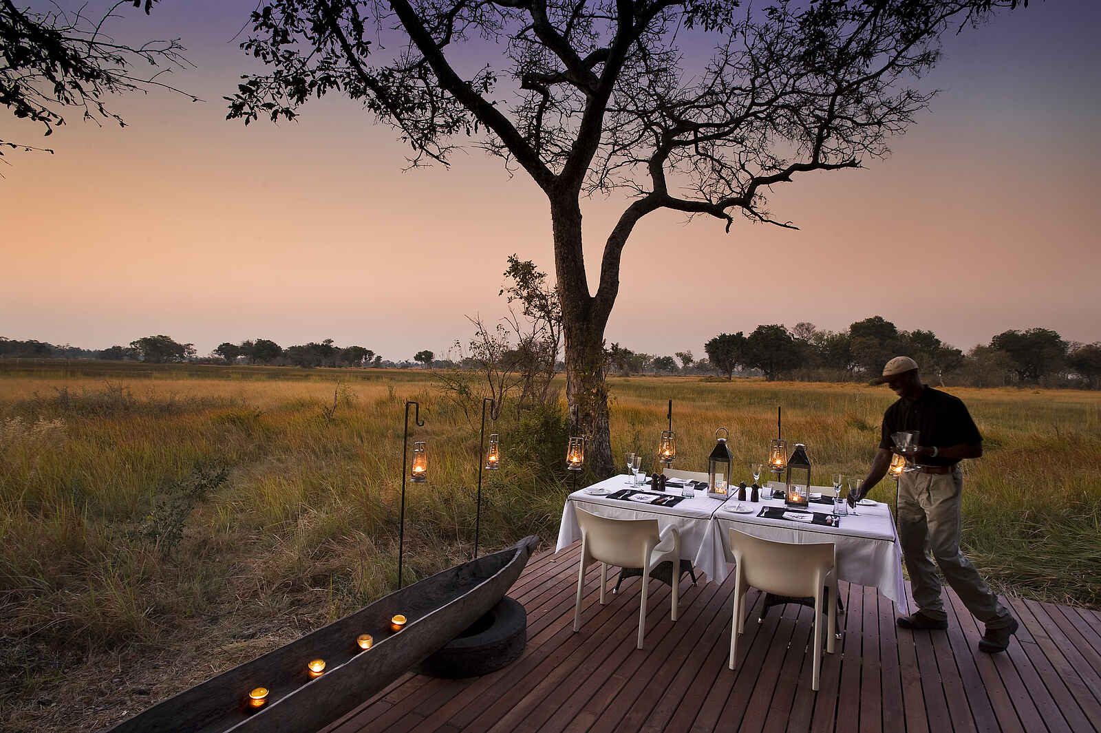 Xudum Okavango Delta Lodge: Abendessen Xudum Okavango Delta Lodge: Abendessen