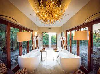 Sabi Sabi Bush Lodge: Badezimmer der Villa Sabi Sabi Bush Lodge: Badezimmer der Villa