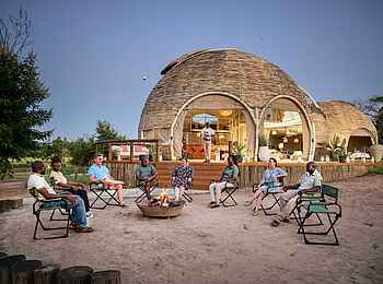 Ila Safari Lodge: Die Boma