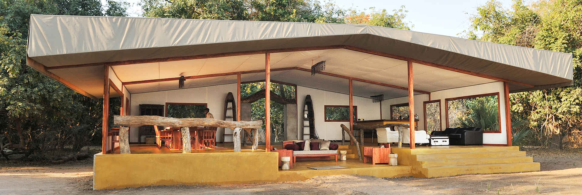 Kanu-Safari, Lower Zambezi National Park, Potato Bush Camp, Sambesi, Zambezi, Hauptgebäude, Lounge, Afrikarma, Afrikarma Safaris, Afrikarma.de