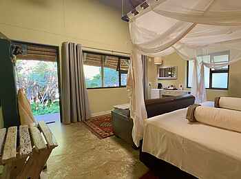 Shametu River Lodge: Blick hinein