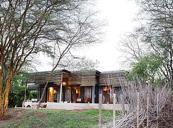 Matetsi Victoria Falls: Lodge von außen Matetsi Victoria Falls: Lodge von außen