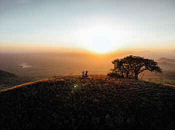 Finch Hattons: Walking Safari Finch Hattons: Walking Safari