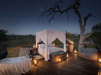 Lion Sands Chalkley Treehouse: Baumhaus bei Nacht Lion Sands Chalkley Treehouse: Baumhaus bei Nacht