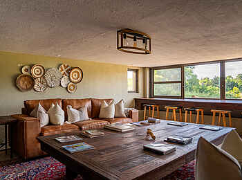 Siviti Timbavati Plains Lodge: Eine Lounge für Tierbeobachtung Siviti Timbavati Plains Lodge: Eine Lounge für Tierbeobachtung
