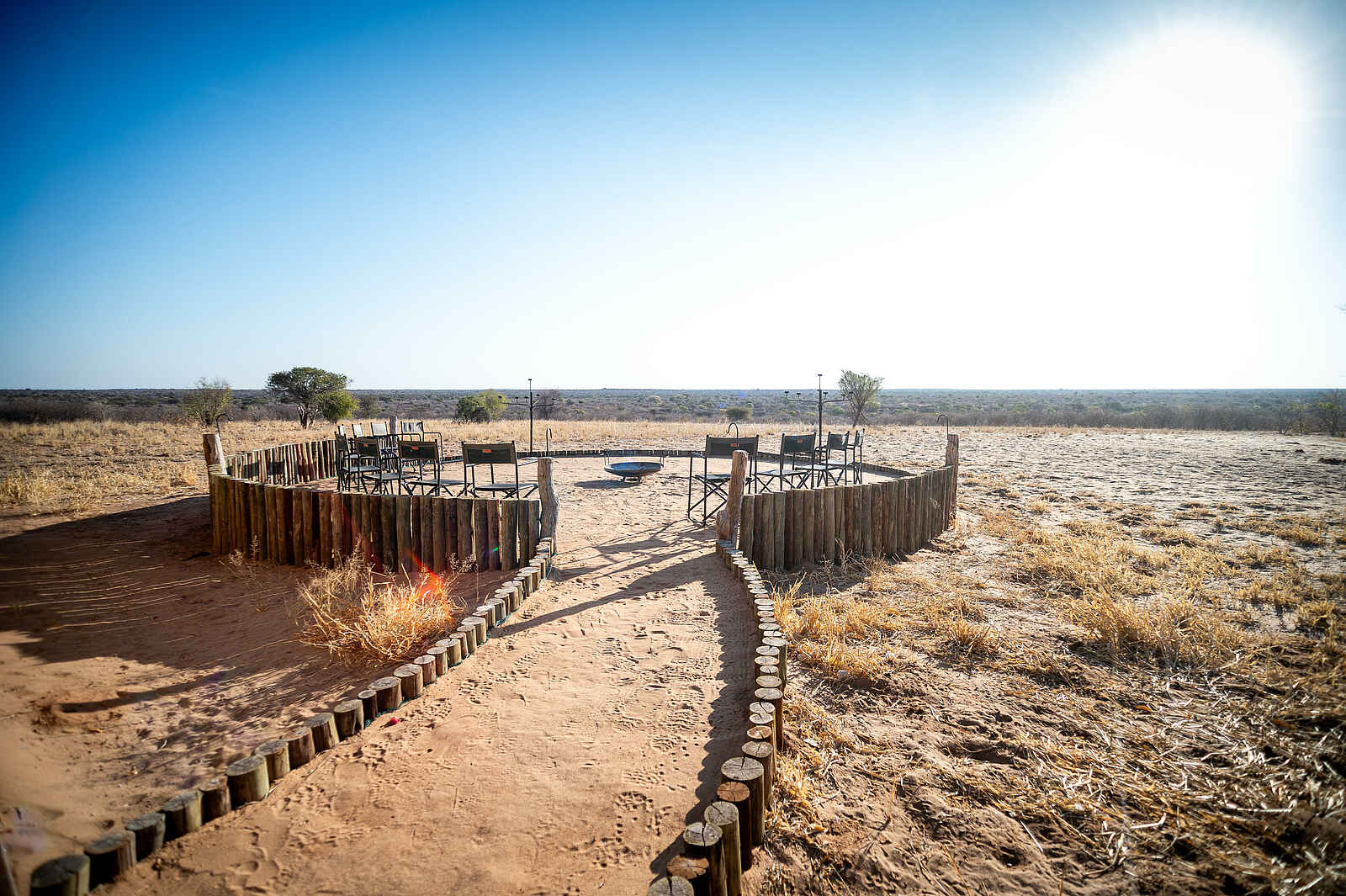 The Dune Camp: Die Boma The Dune Camp: Die Boma