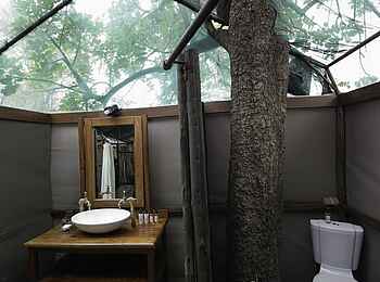 Busanga Bush Camp: Badezimmer Busanga Bush Camp: Badezimmer