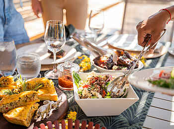 Fothergill Island Luxury Camp: Gourmet Food