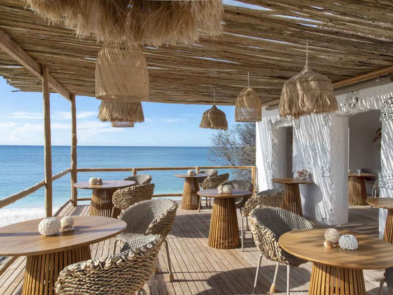 Laba Fanjove Island: Restaurant Terrasse Laba Fanjove Island: Restaurant Terrasse