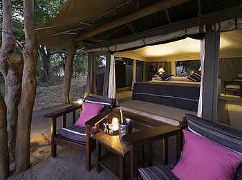 Tena Tena Camp: Sitzmöbel auf der Terrasse