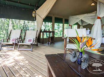 Mara Bush Camp: Private Veranda Mara Bush Camp: Private Veranda