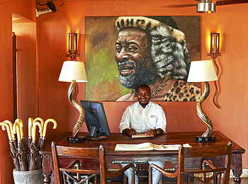 Thanda Safari Lodge: Die Rezeption Thanda Safari Lodge: Die Rezeption