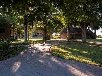 Onguma Bush Camp: Zugang zu einem Familienzimmer