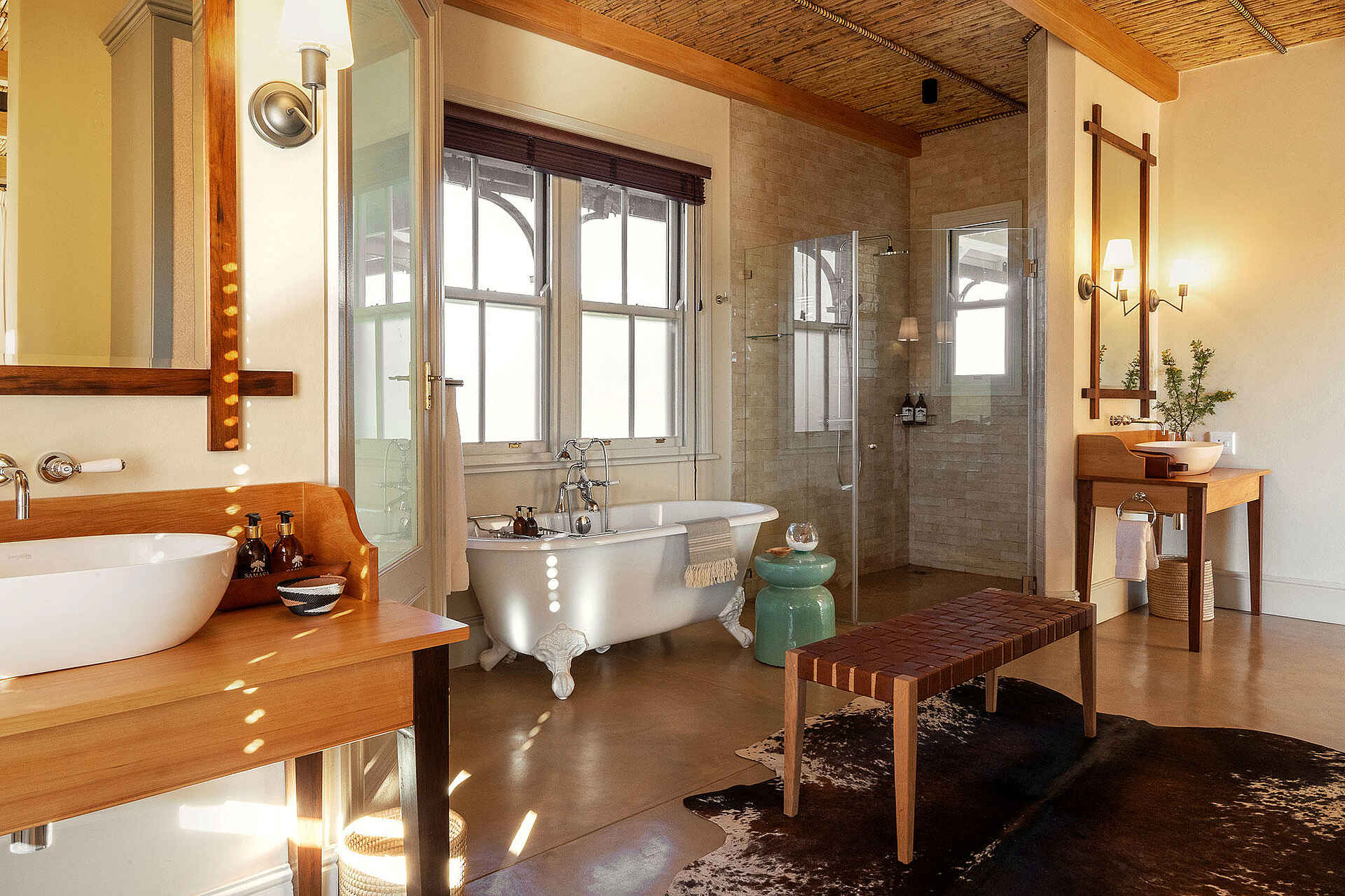 Samara Karoo Lodge: Karoo Family Suite Bad