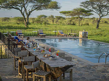 Serengeti Sametu Camp: Am Pool Serengeti Sametu Camp: Am Pool