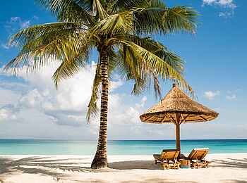 Zuri Zanzibar: Weißer Sandstrand und türkisblaues Meer