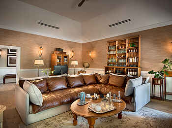 Kirkman's Kamp Lodge: Sitzbereich Lounge