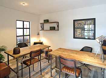 Latitude 0: The Works - Megapod Latitude 0: The Works - Megapod