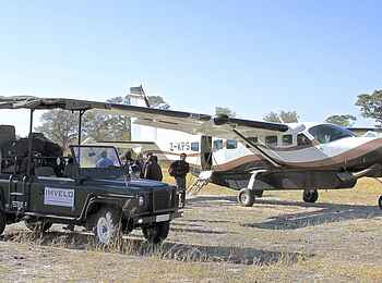 Bomani Tented Lodge: Transfer per Leichtflugzeug