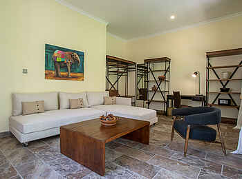 Hamerkop House by Lemala: Wohnbereich Hamerkop House by Lemala: Wohnbereich