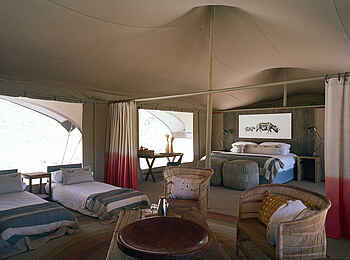 Hoanib Valley Camp: Gästezelt Lounge Hoanib Valley Camp: Gästezelt Lounge