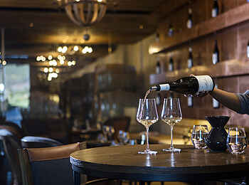 Leeu Estates: Probe im Weinkeller