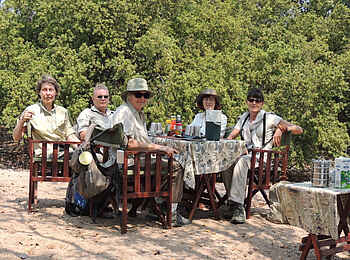 Leopard Lodge: Lunch im Busch