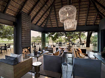 Lion Sands Ivory Lodge: Lounge-Areal