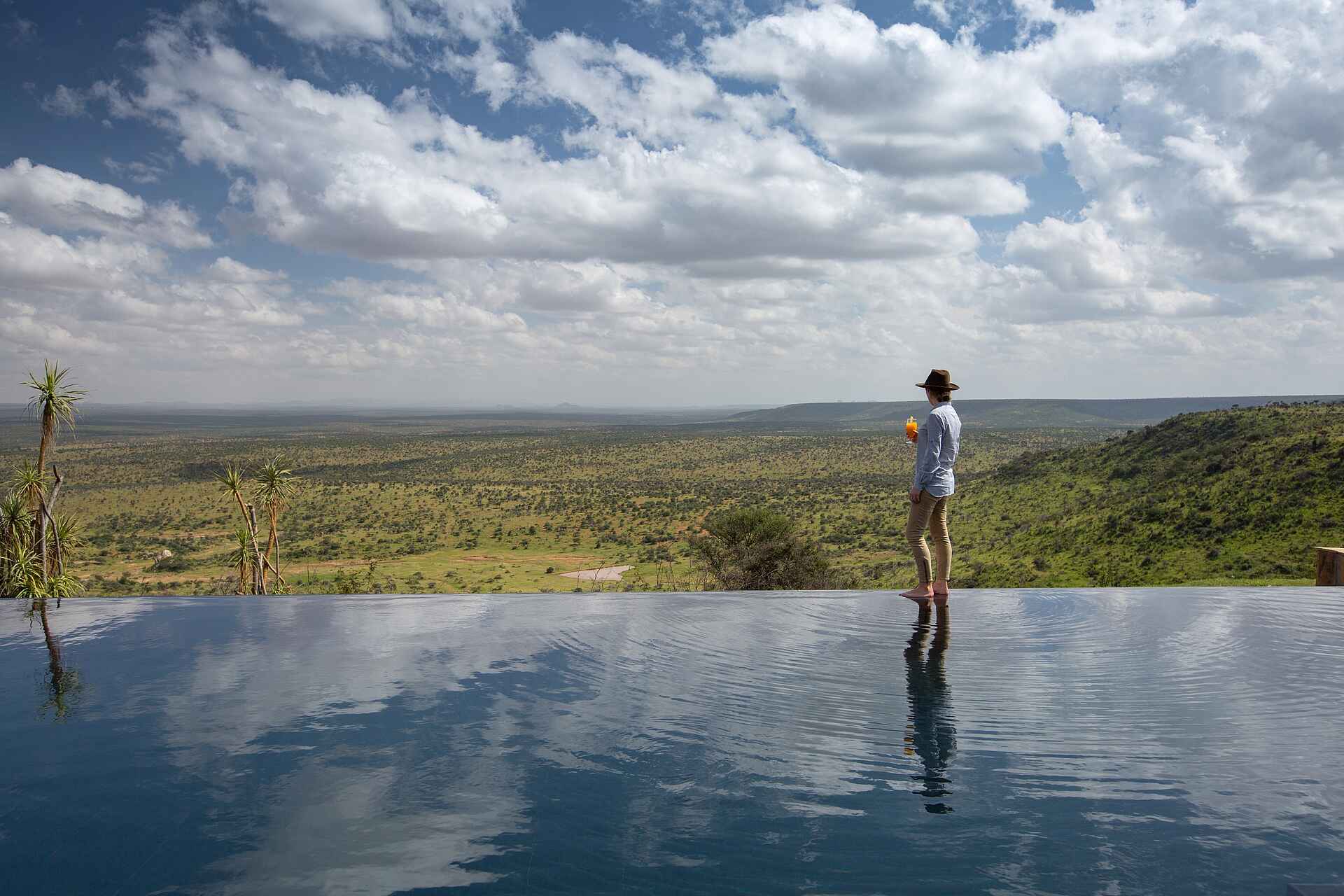 Afrika, Elewana, Kenia, Laikipia, Laikipia-Plateau, Loisaba Conservancy, Loisaba Tented Camp, Safari, Afrikarma, Afrikarma Safaris, Afrikarma Safaris - Wildnis. Hautnah., afrikarma.de, Aussicht, Ebene, Infinitypool, Pool, Weite