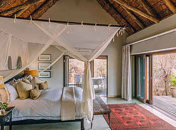 Siviti Timbavati Plains Lodge: Das Schlafzimmer einer Suite Siviti Timbavati Plains Lodge: Das Schlafzimmer einer Suite