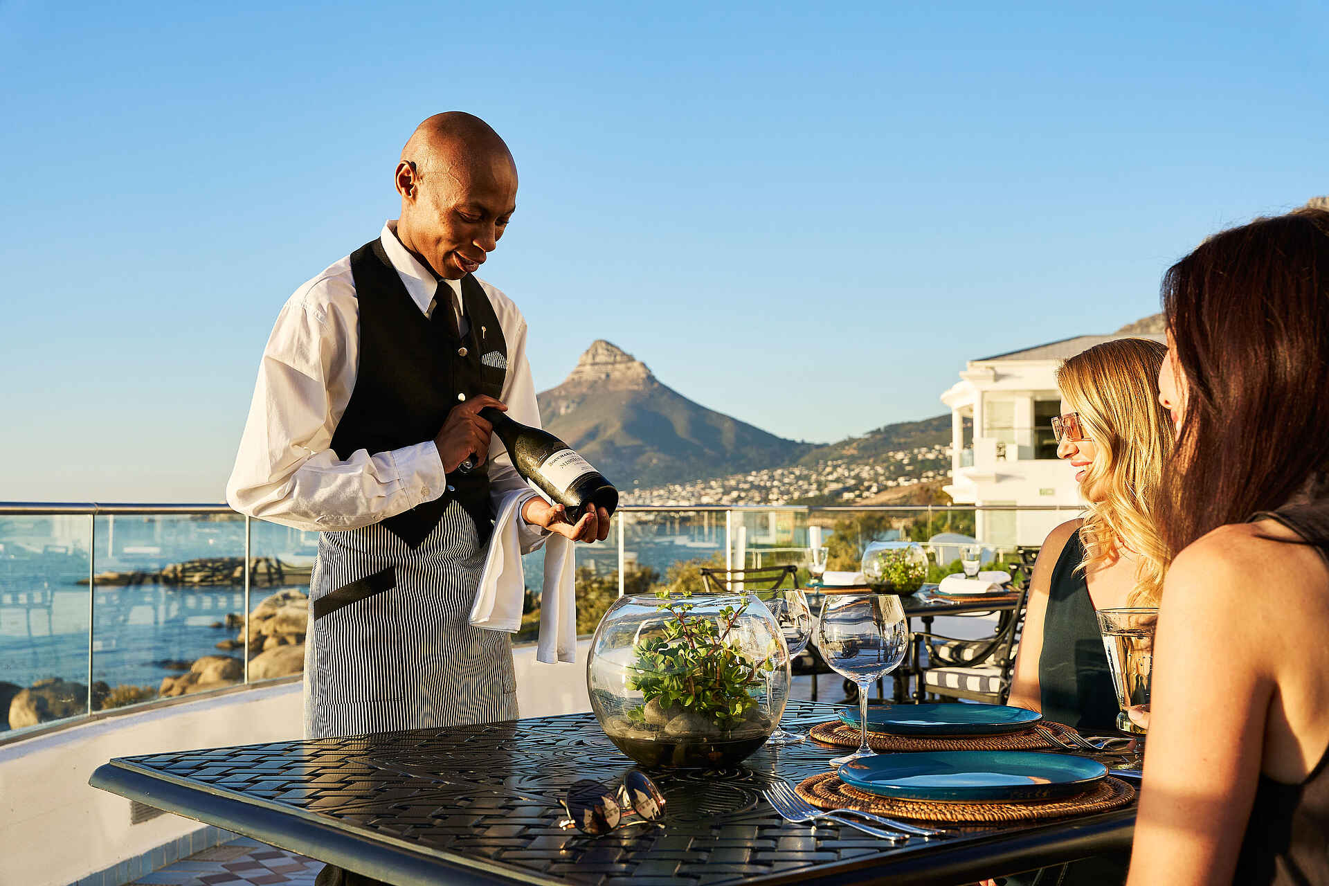The Twelve Apostles Hotel: Ausblick