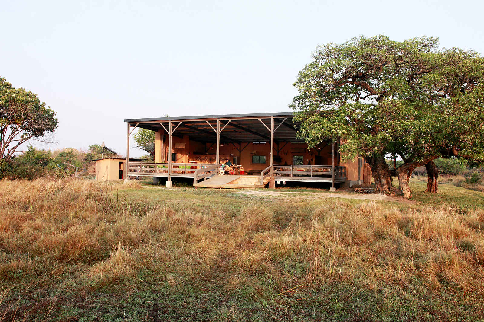 Shoebill Island Camp: Hauptgebäude Shoebill Island Camp: Hauptgebäude