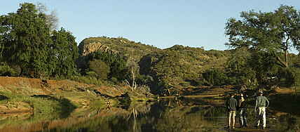 Kruger Nationalpark, Pafuri Camp, Wilderness Safaris, Ausflug, Flussbett, Luvuvhu River, afrikarma, afrikarma.de