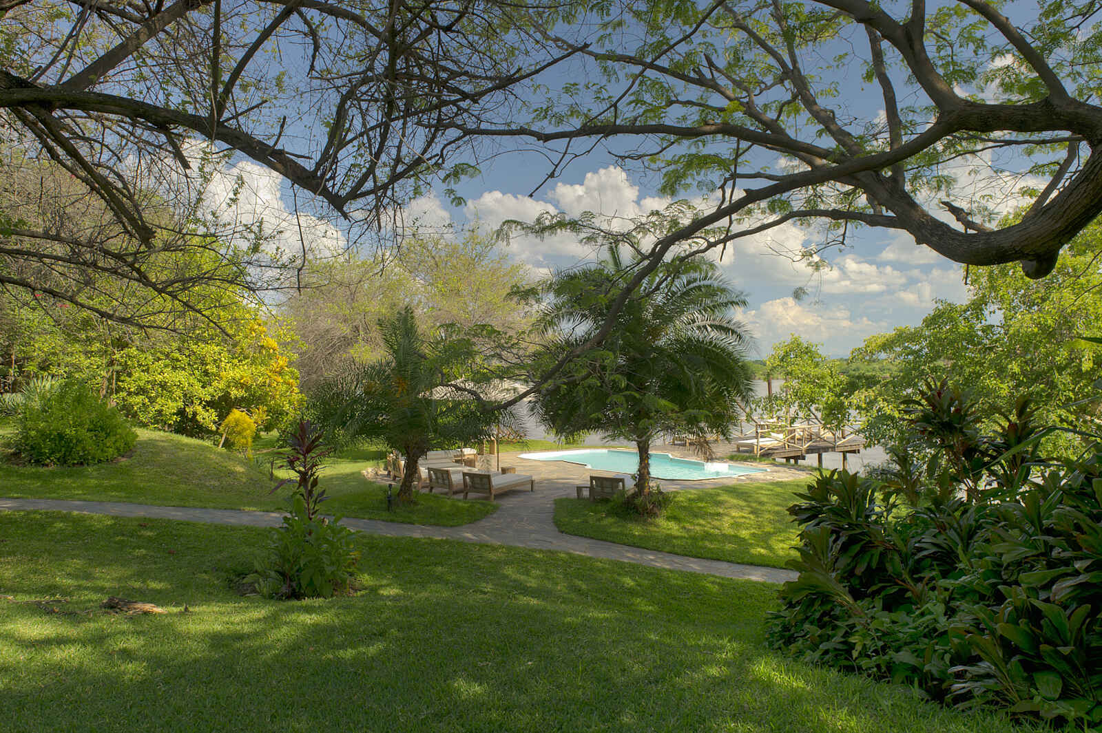 Kanyemba Lodge: Blick auf den Pool Kanyemba Lodge: Blick auf den Pool