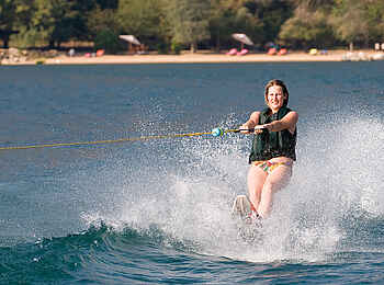 Pumulani Lodge: Wasserski