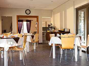 Villa Violet: Frühstückssaal