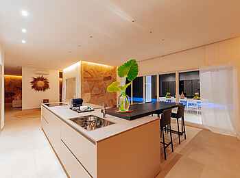 Ycona Luxury Resort: Familienvilla Küche