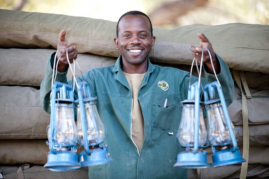 The Botswana Adventure: Die Laternen stehen bereit The Botswana Adventure: Die Laternen stehen bereit