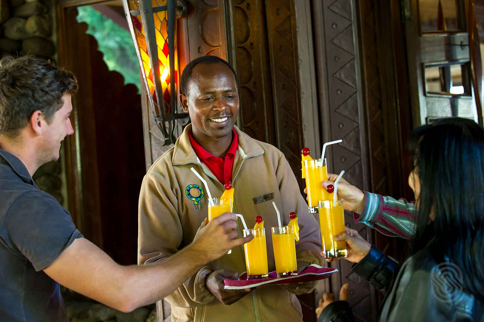 Ngorongoro Serena Safari Lodge: Begrüßung Ngorongoro Serena Safari Lodge: Begrüßung