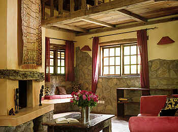 Rivertrees Country Inn: Feuerstelle