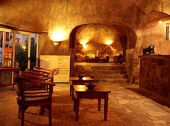 Rostock Ritz Desert Lodge: Rezeption und Lounge Rostock Ritz Desert Lodge: Rezeption und Lounge