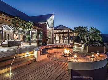Kariega Settlers Drift Lodge: Die Boma bei Nacht