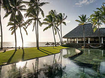 Constance Belle Mare Plage: Blick aufs Meer Constance Belle Mare Plage: Blick aufs Meer