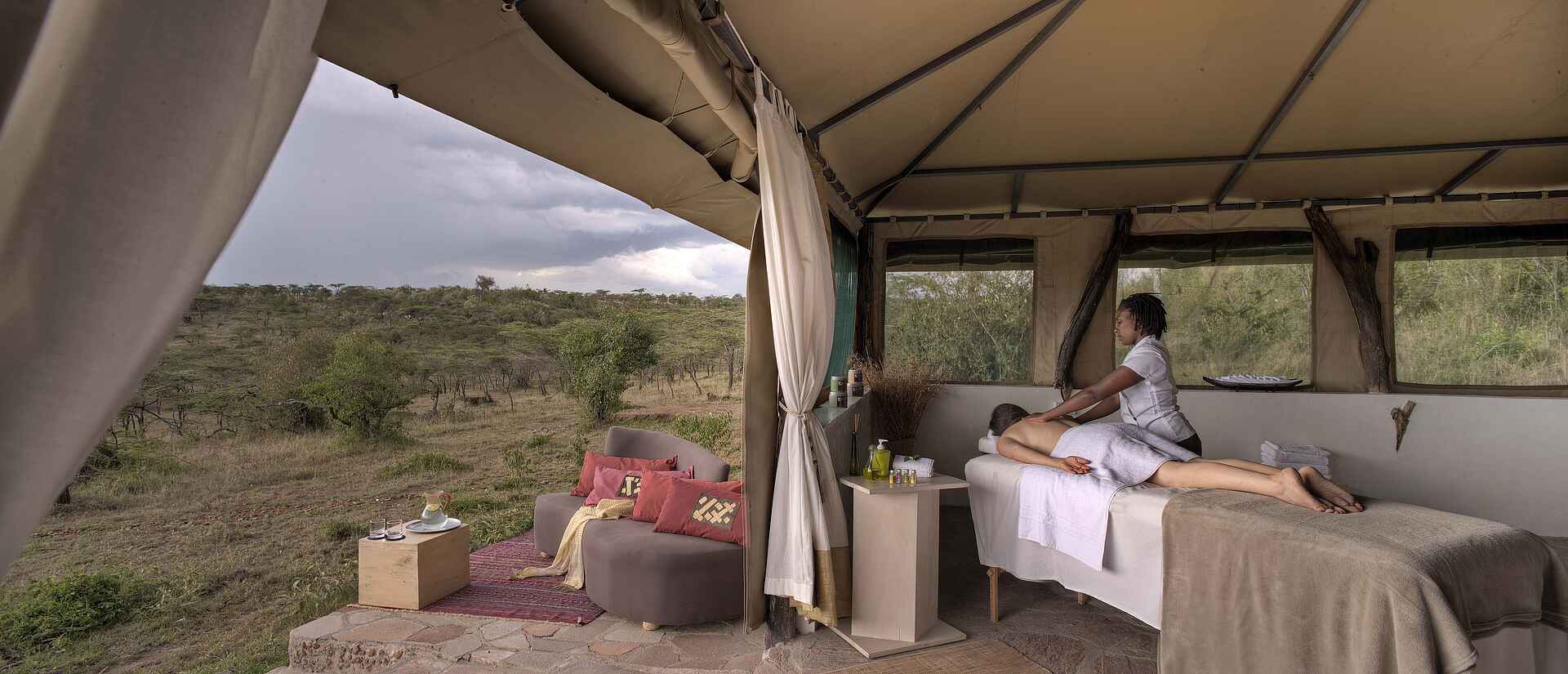 africa, afrika, afrikanischer wildhund, auszeichnung, award, ballonfahrt, birding, eastern africa, elefant, giraffe, heißluftballon, kenia, kicheche, kicheche camps, kicheche community trust, kicheche naibosho, kicheche naibosho camp, kicheche valley, Kicheche Valley Camp, löwe, löwenrudel, mara naibosho wildlife conservancy, masai mara, masai mara ökosystem, nachhaltigkeit, nachtpirschfahrt, naibosho conservancy, naibosho reserve, naibosho schutzgebiet, naibosho wildlife conservancy, naibosho-reservat, nashorn, nilpferd, ökologie, ostafrika, pirschfahrt, reise, reisen, safari, spitzmaulnashorn, tierschutz, umweltschutz, urlaub, vollpension, aktivitäten, central facilities, main area, massage, spa, zentrale Einrichtungen