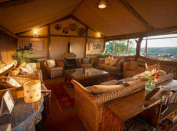 Laikipia Wilderness Main Camp: Die Lounge Laikipia Wilderness Main Camp: Die Lounge